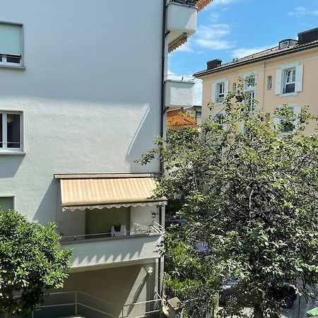 Studio Proche De La Gare ! Apartment Lausanne Bagian luar foto