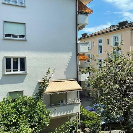 Studio Proche De La Gare ! Apartment Lausanne Bagian luar foto