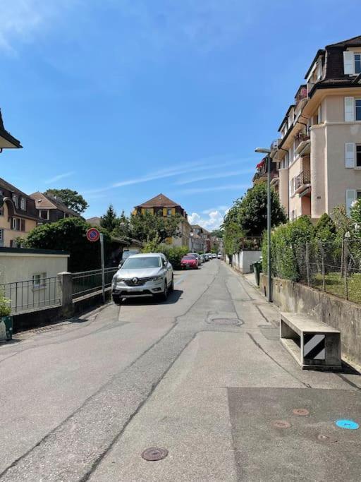 Studio Proche De La Gare ! Apartment Lausanne Bagian luar foto